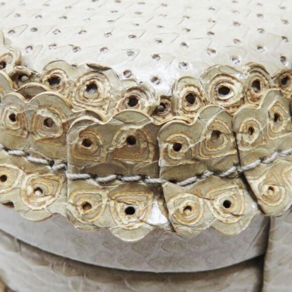 Bottega Veneta All Leather Knot Clutch - Picture 11 of 15